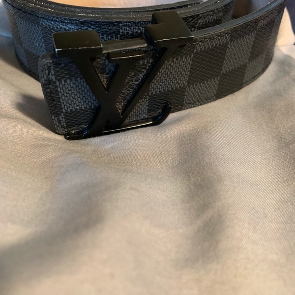 LV belt all black main image 4